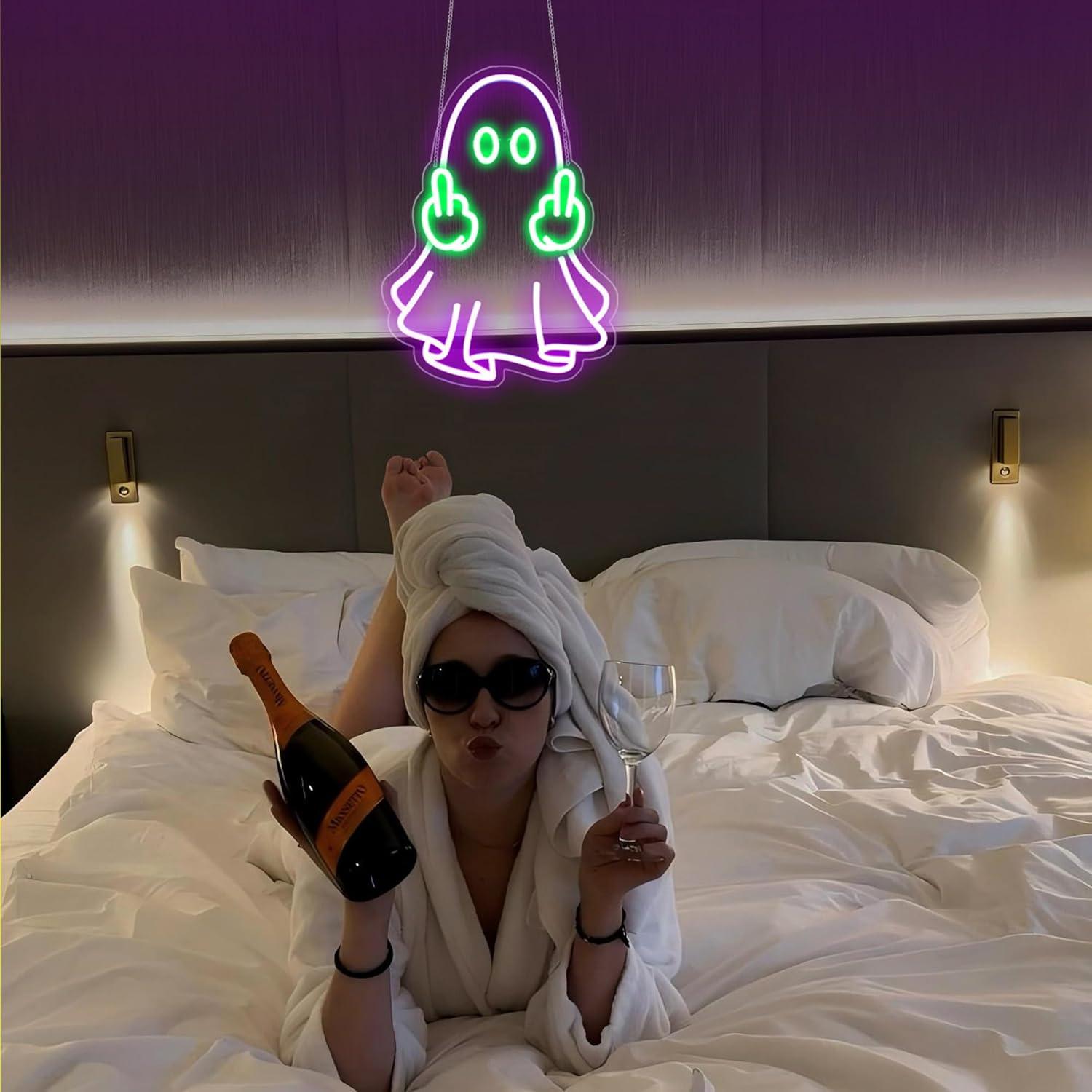 Ghost Neon Sign USB Powered LE - огляд і ціна Home Decor Shop