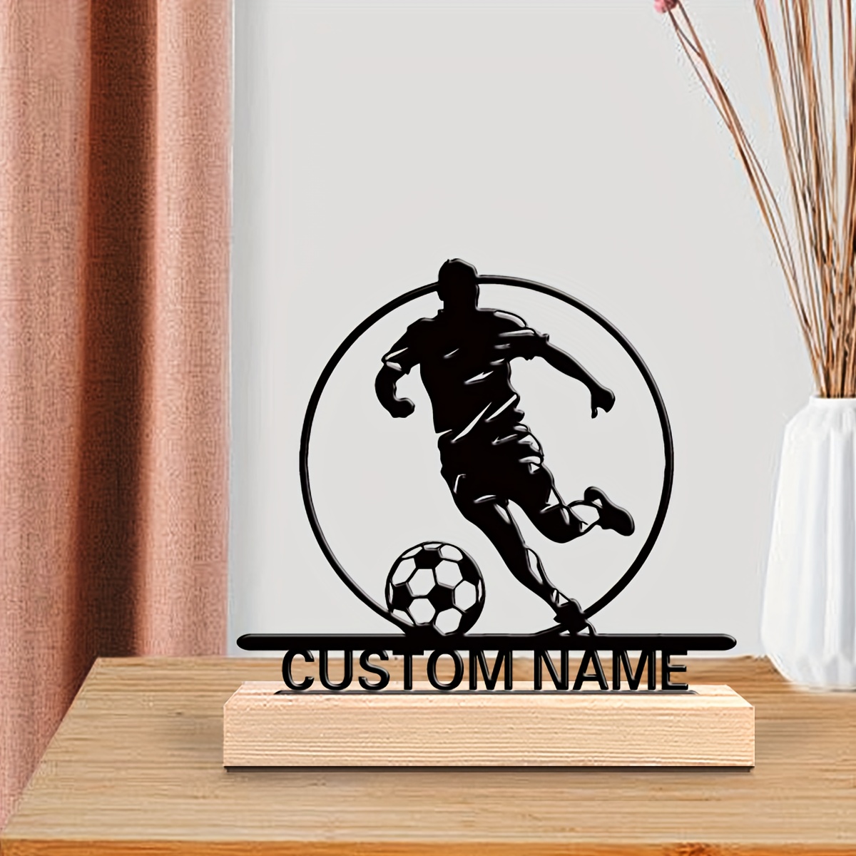 Custom Soccer Player Metal Sta - огляд і ціна Home Decor Com