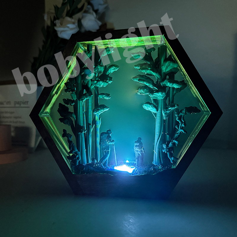 Hiker Figure Table Resin Lamp  - огляд і ціна Home Decor Resin