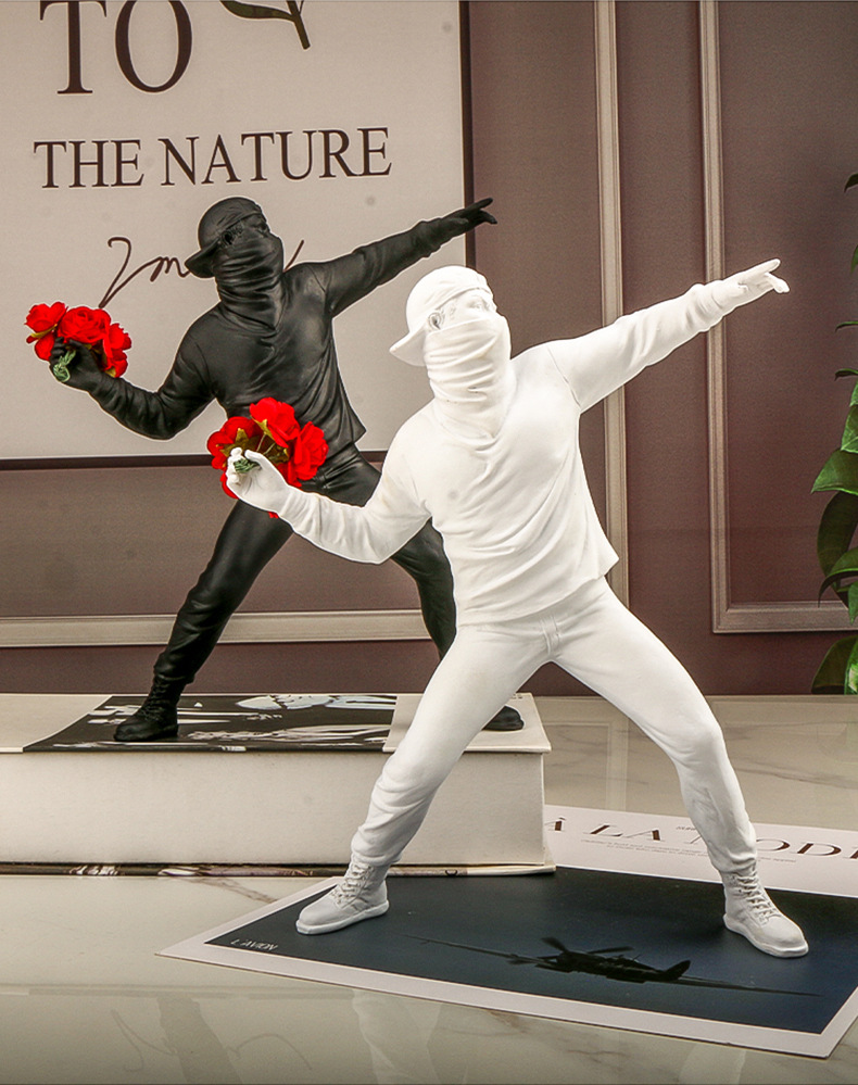 Banksy Still Flower Decoration - огляд і ціна Abstract Sculpture Resin